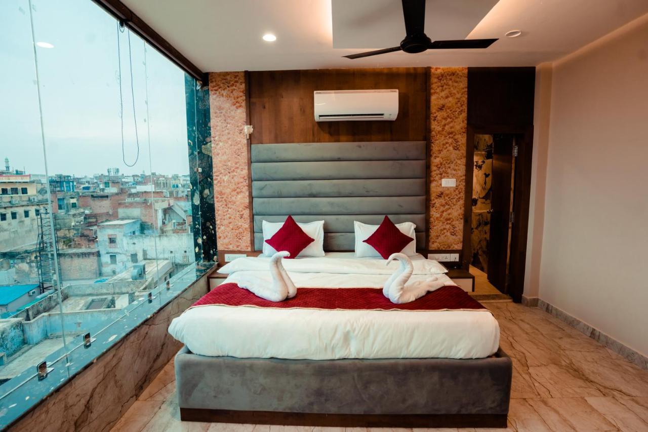 Hotel Jsr Ganga Varanasi Bagian luar foto