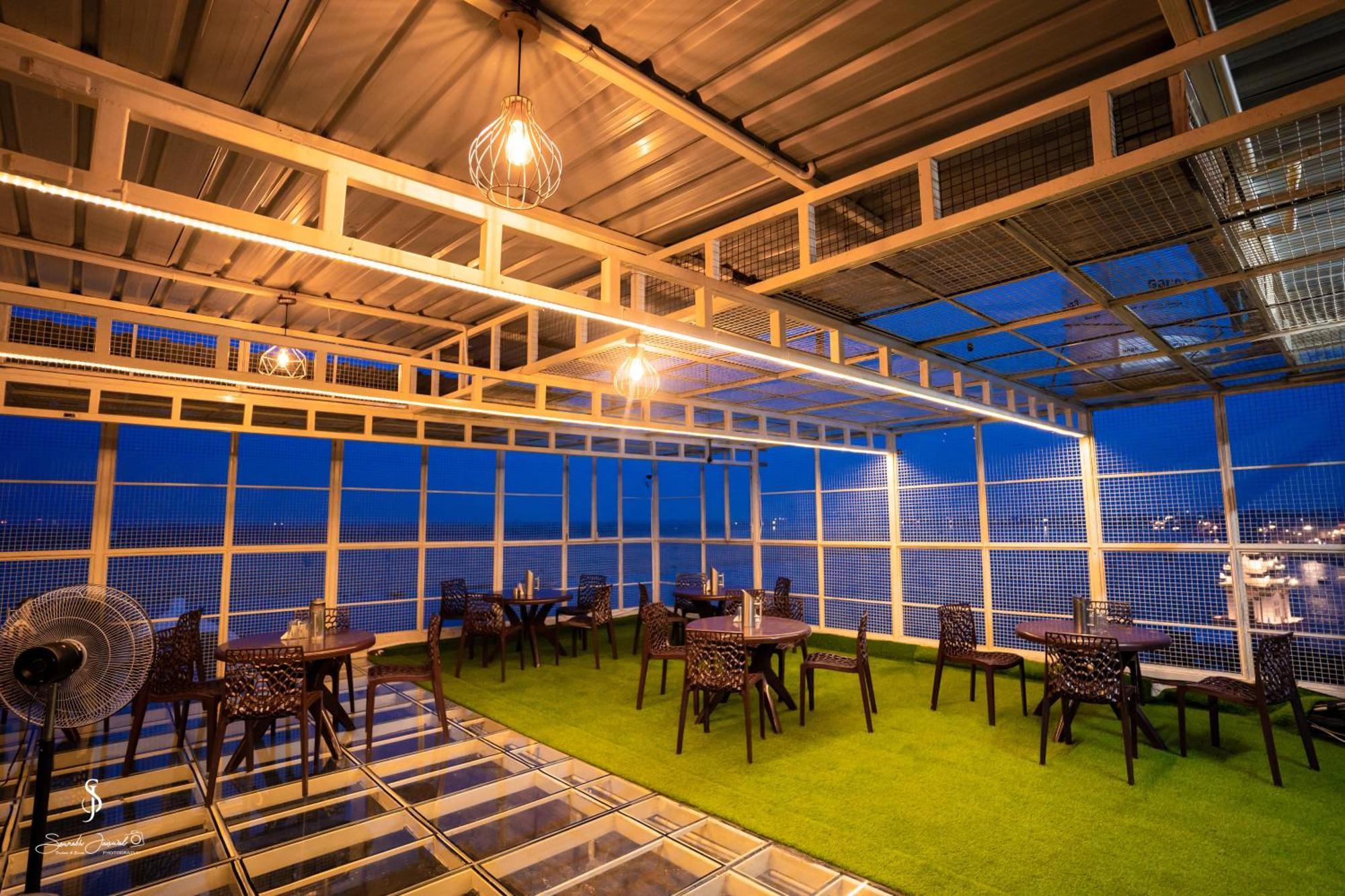 Hotel Jsr Ganga Varanasi Bagian luar foto