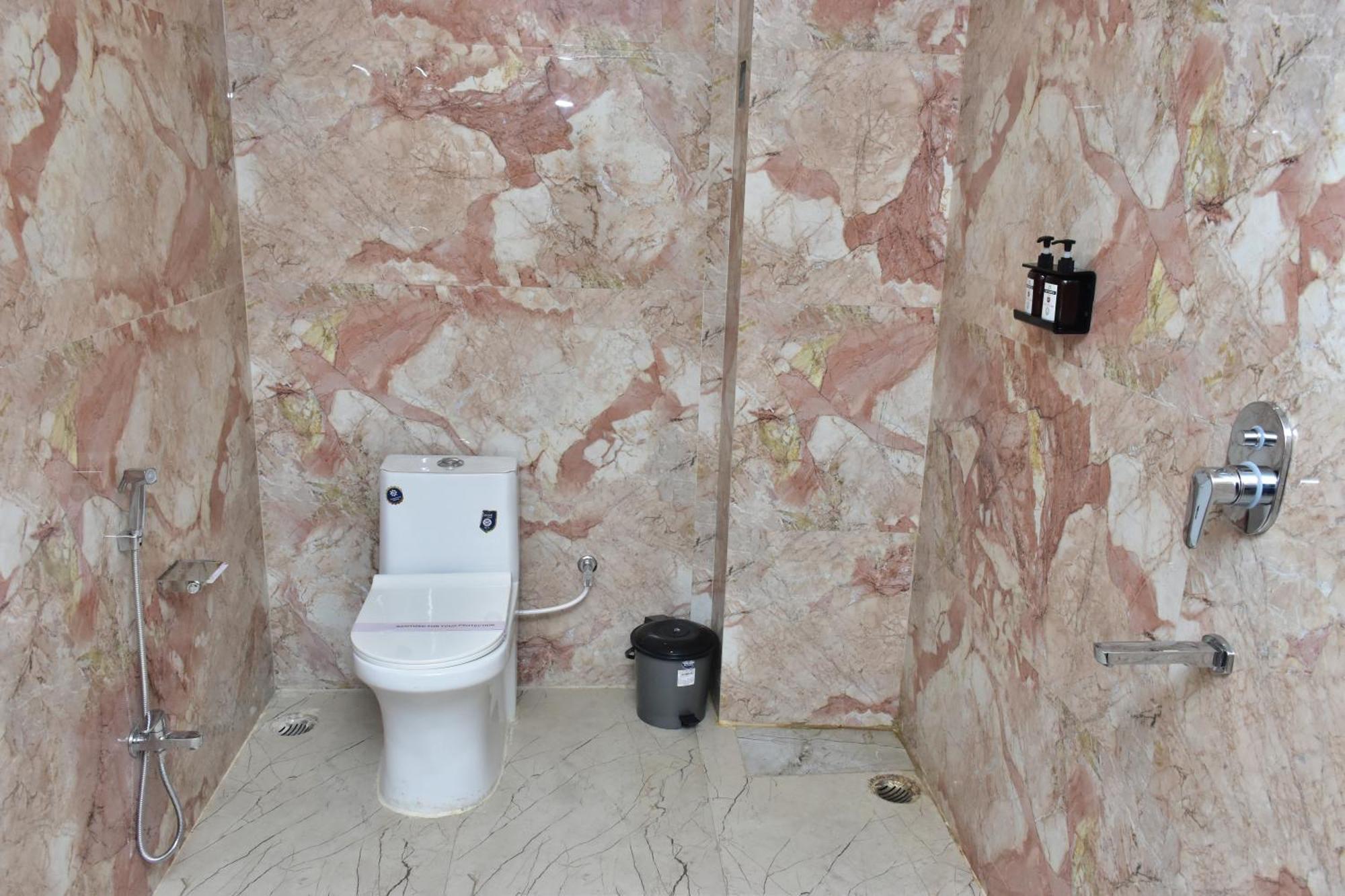 Hotel Jsr Ganga Varanasi Bagian luar foto